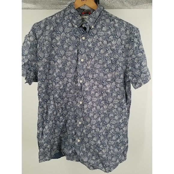 Urban Pipeline Shirt Mens Large Blue Button Up Short Sleeve Hawaiian Pineapples - Picture 1 of 5